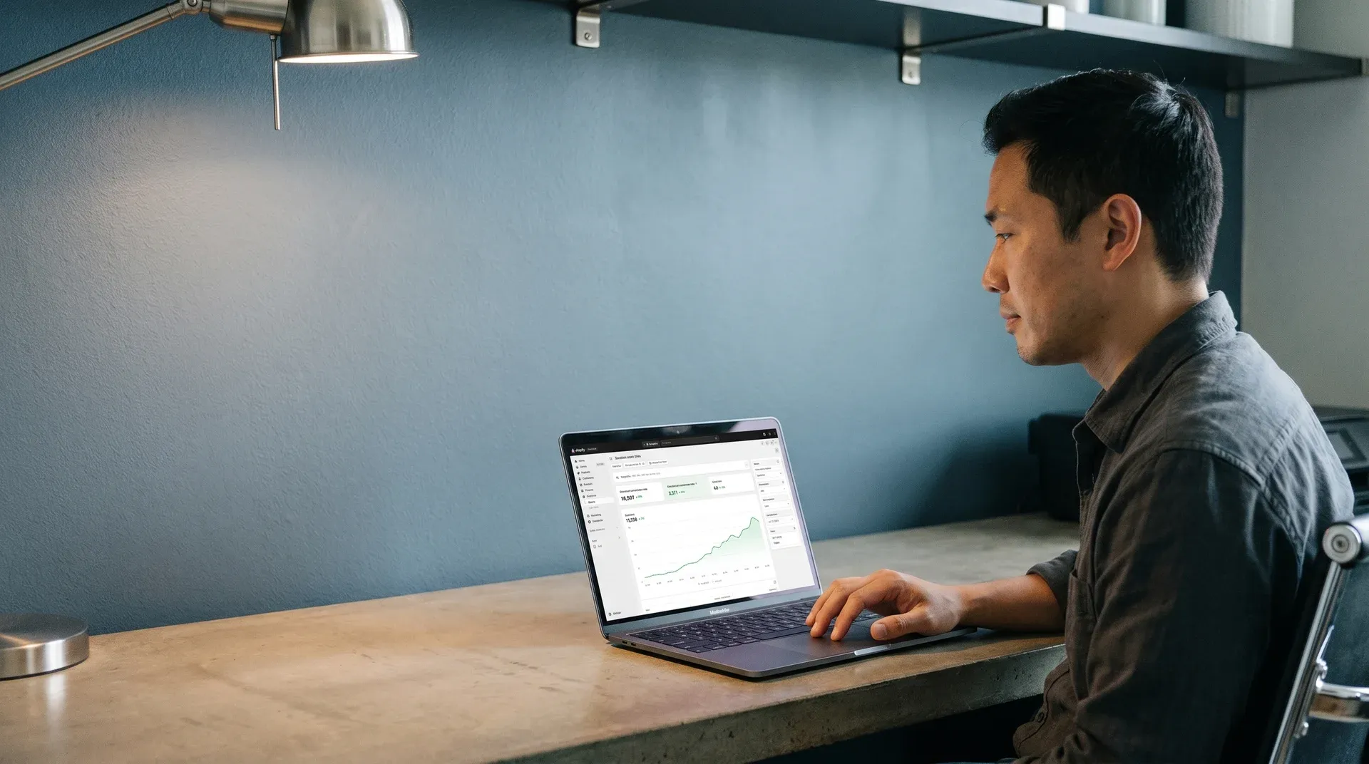 Ecommerce manager reviewing PayPal conversion rate improvement on Shopify analytics dashboard Ecommerce manager reviewing PayPal conversion rate improvement on Shopify analytics dashboard